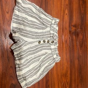 American Eagle Shorts!!!🤍🤍